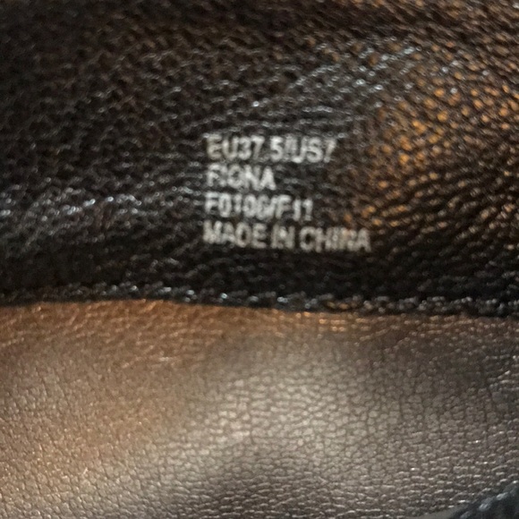 Black Calvin Klein Size 7 Leather in Black 🖤👢 - Picture 8 of 8